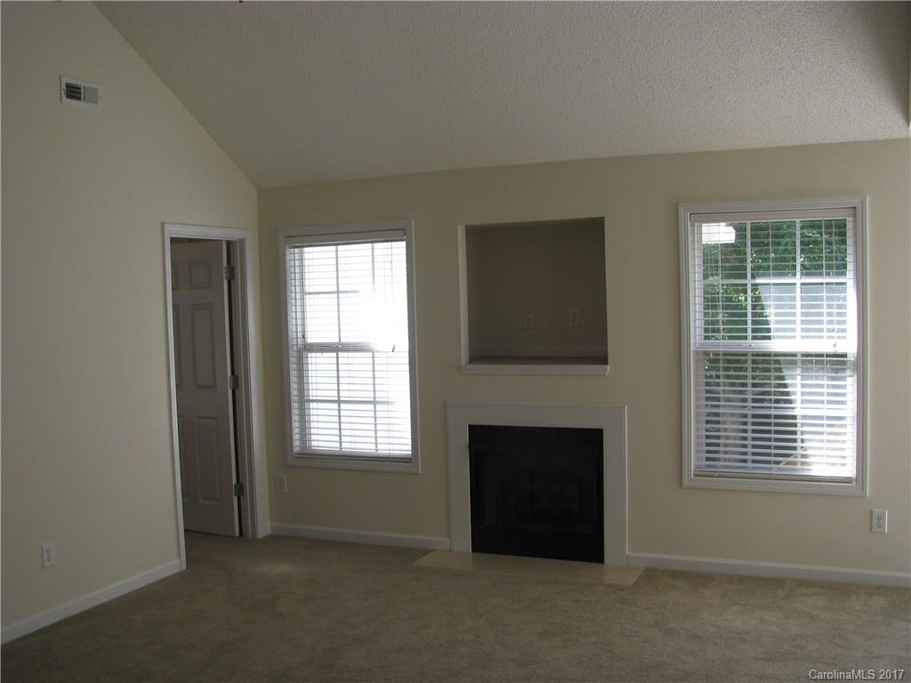 Steele Meadows - Residential