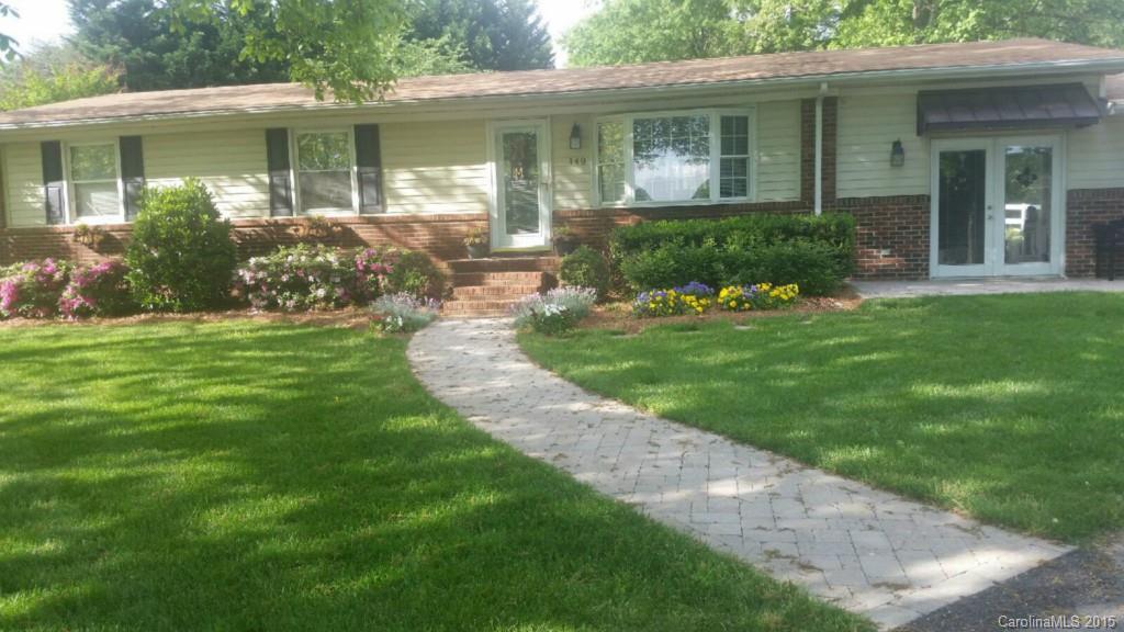 Mooreland Estates - Residential Lease