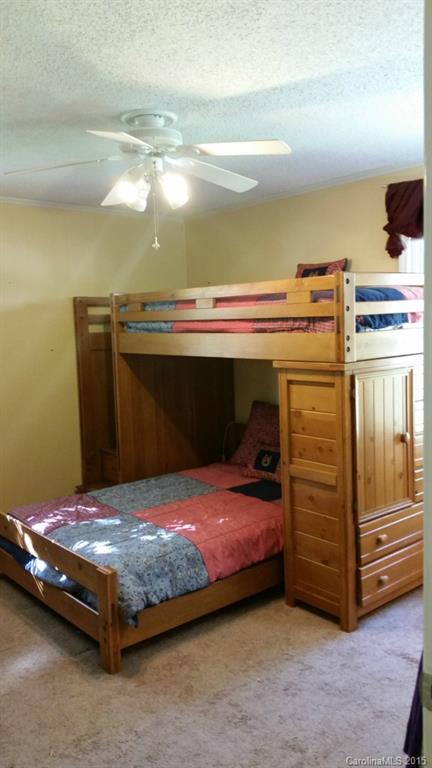 Mooreland Estates - Residential Lease