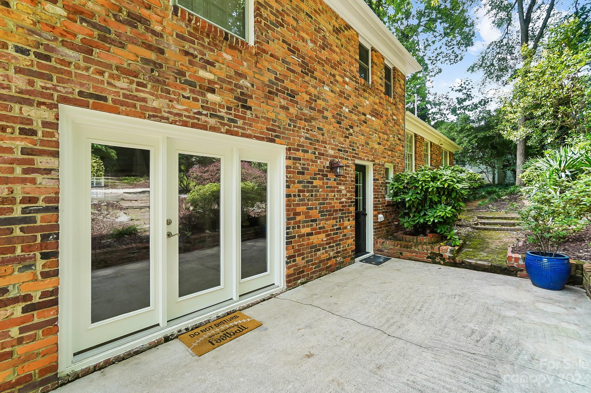 Beverly Woods - Residential