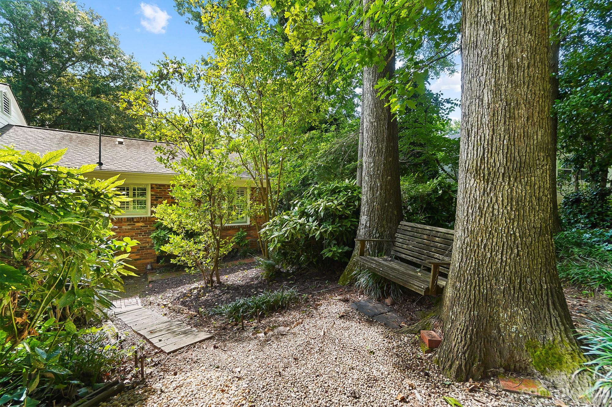 Beverly Woods - Residential