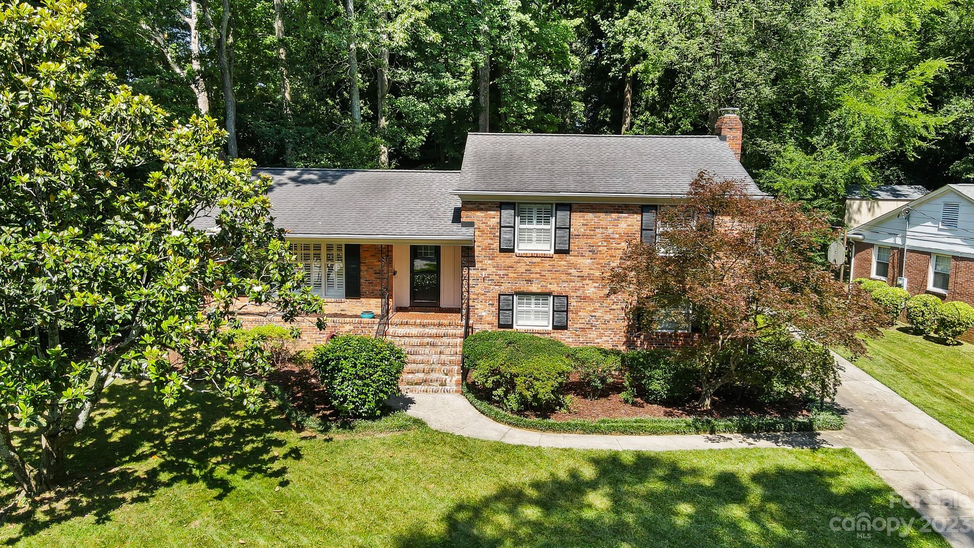 Beverly Woods - Residential