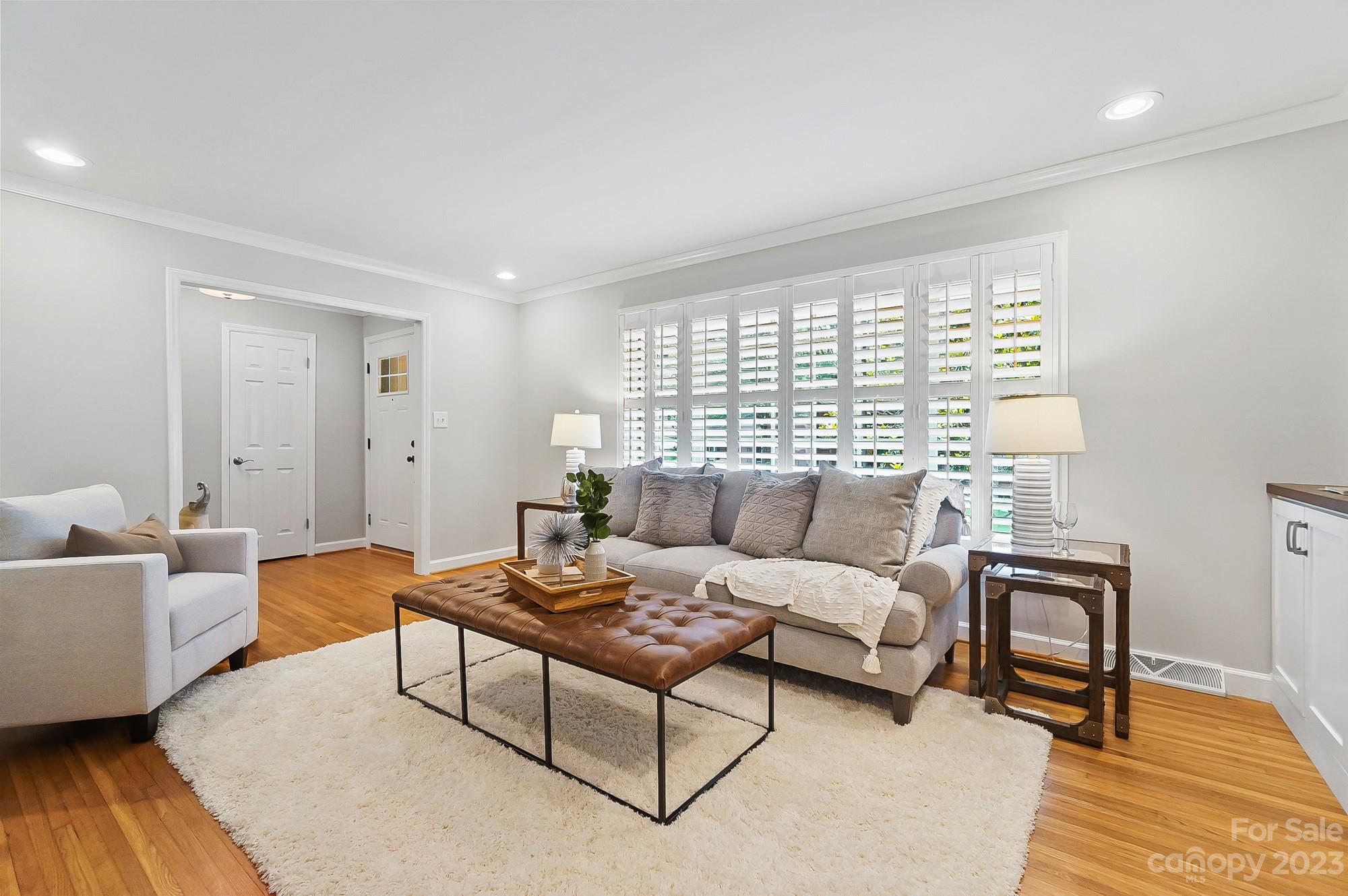 Beverly Woods - Residential