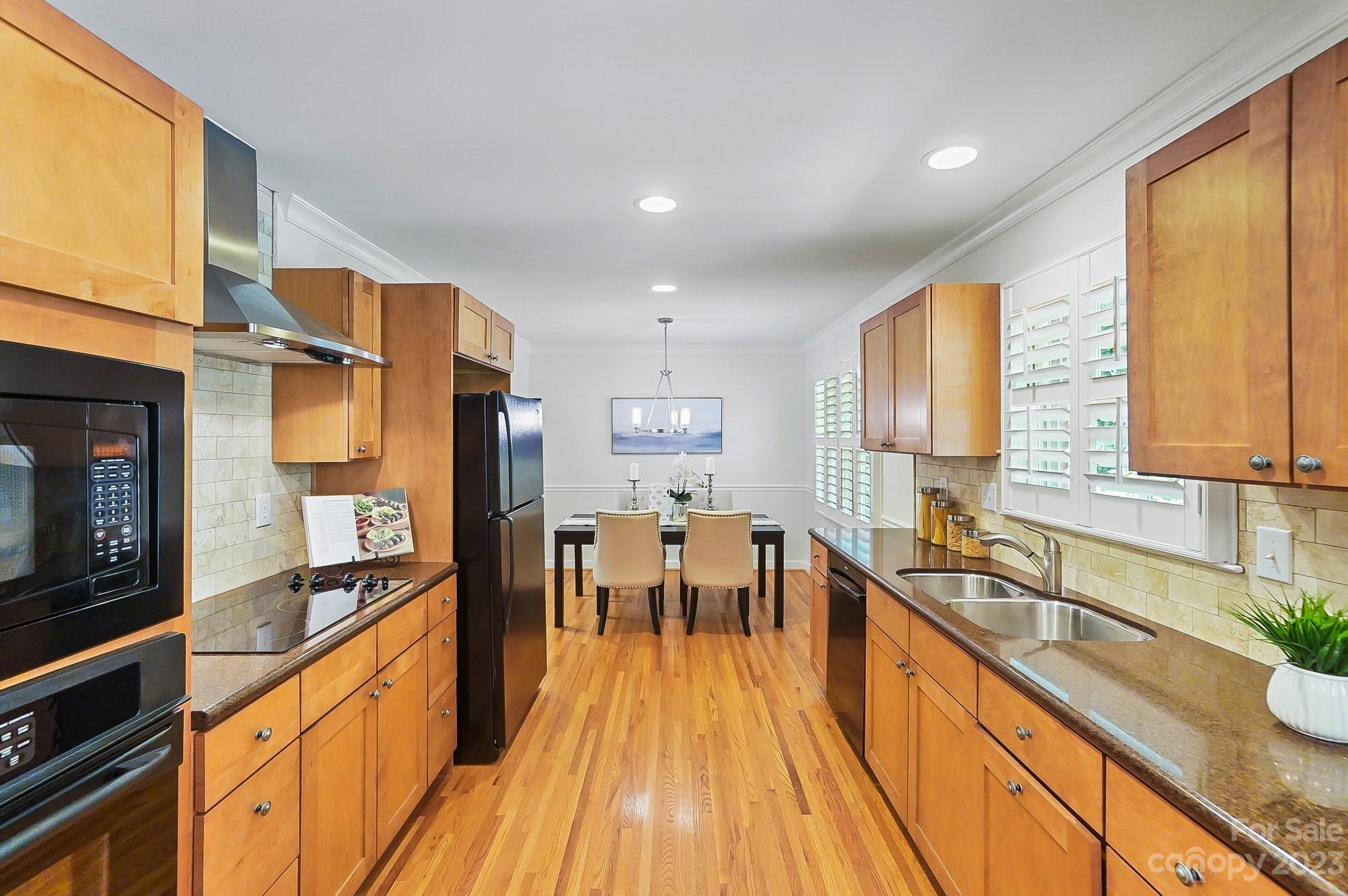 Beverly Woods - Residential