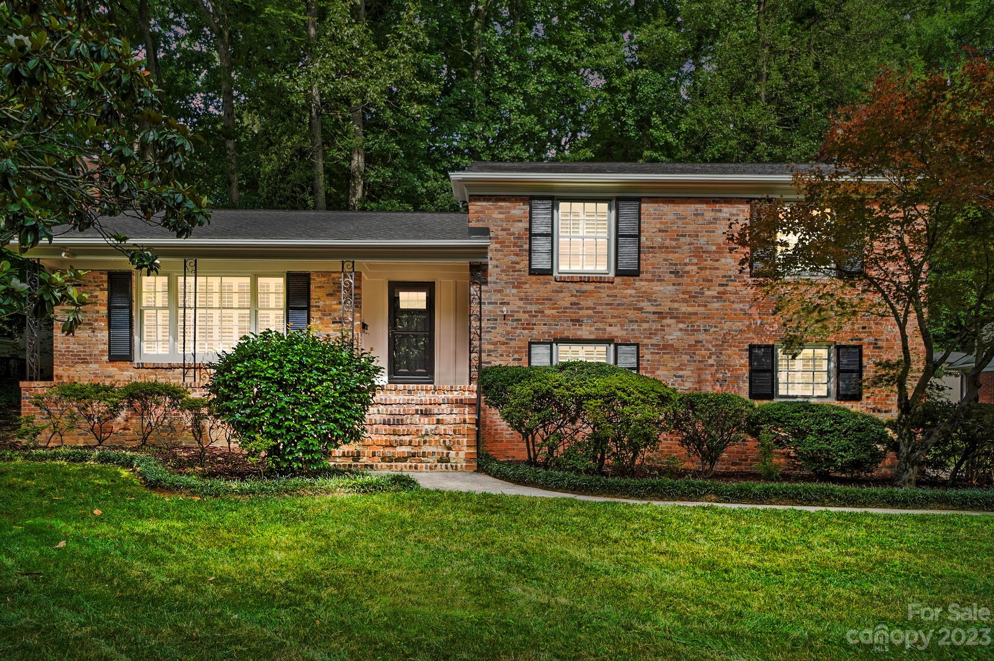 Beverly Woods - Residential