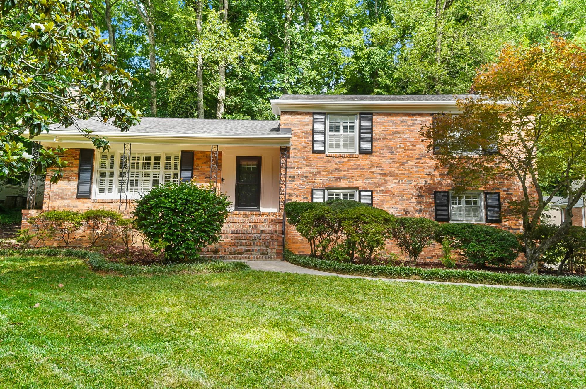 Beverly Woods - Residential