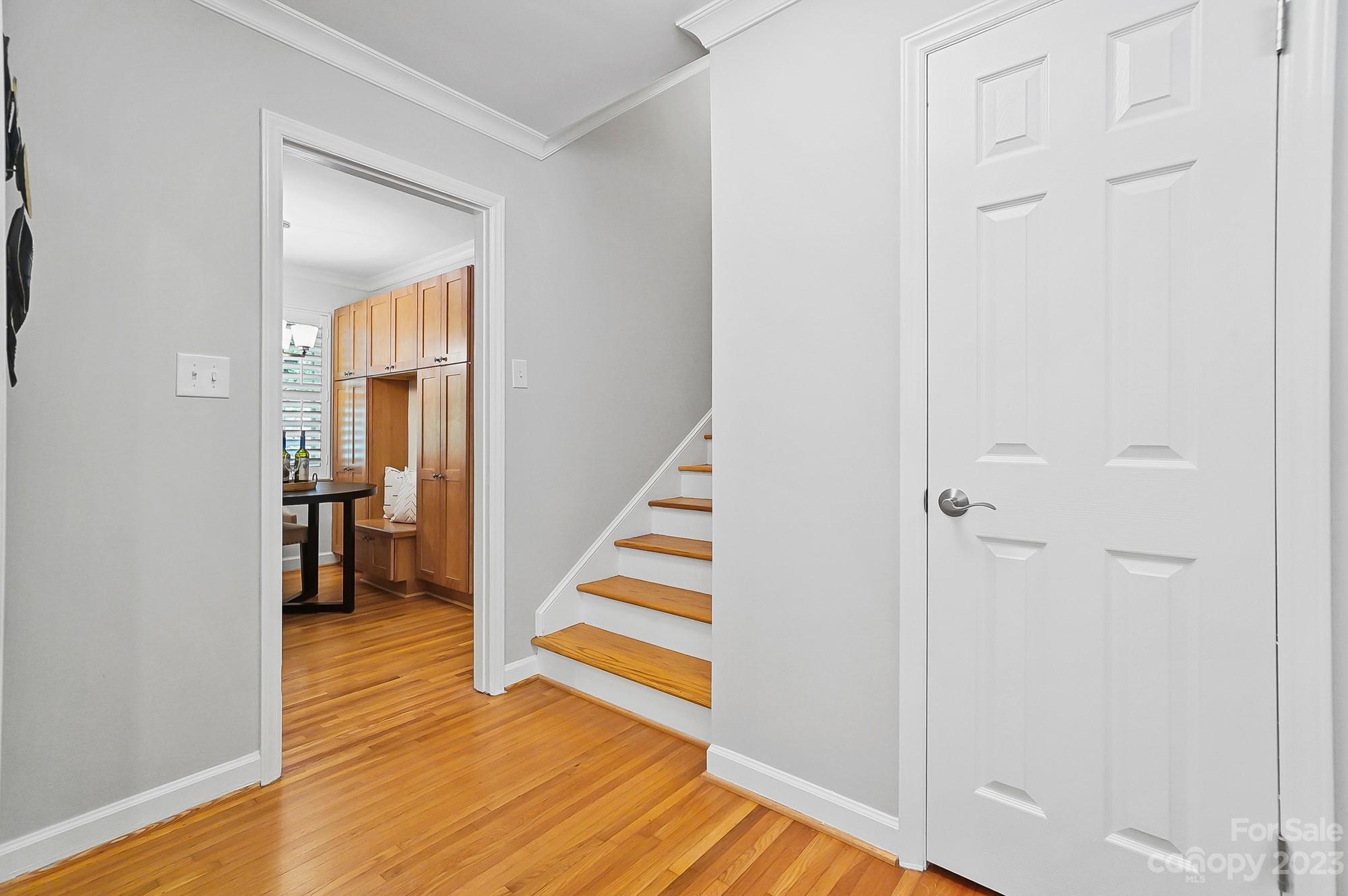 Beverly Woods - Residential