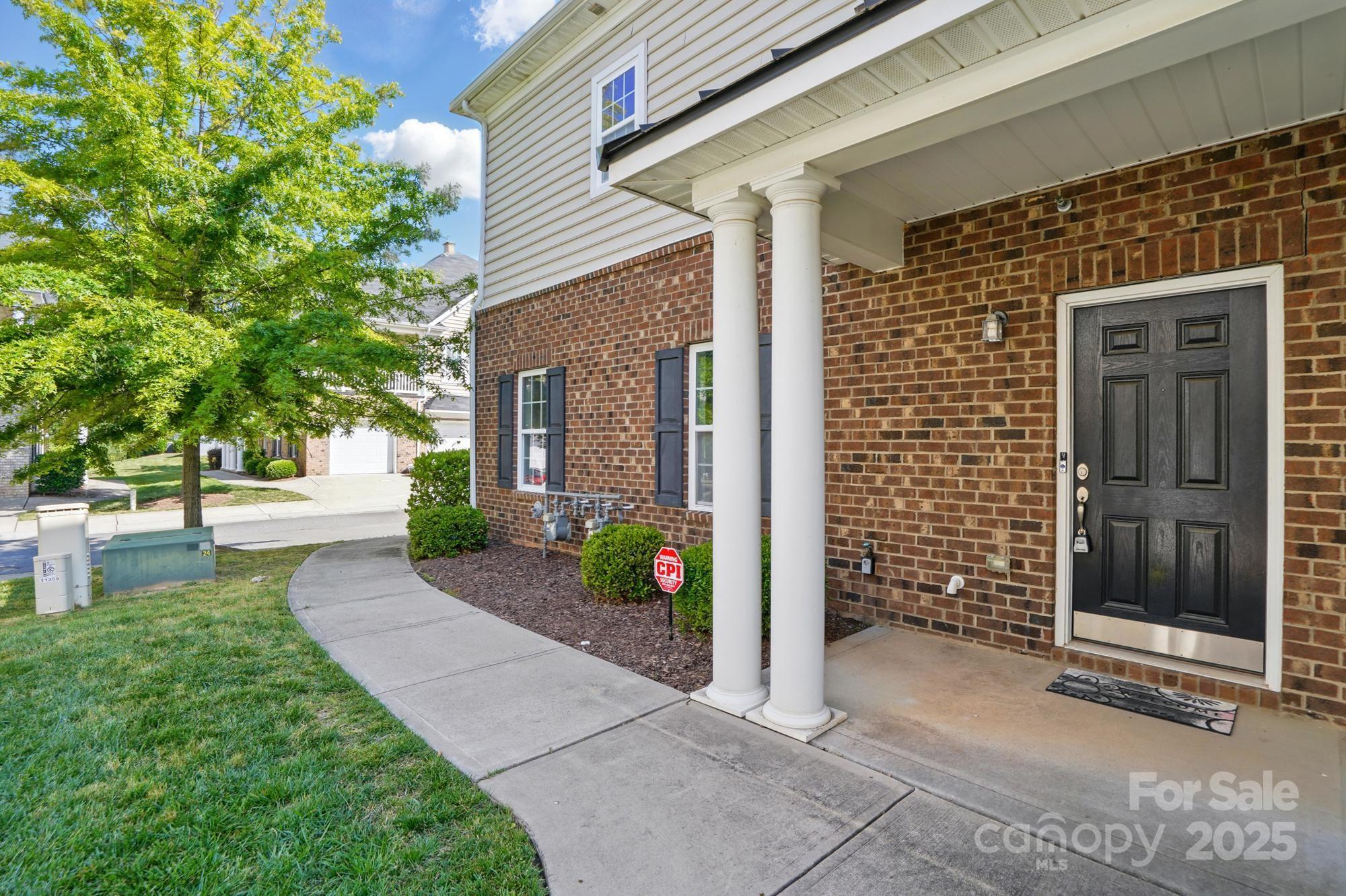 11209 Lazio Lane 1