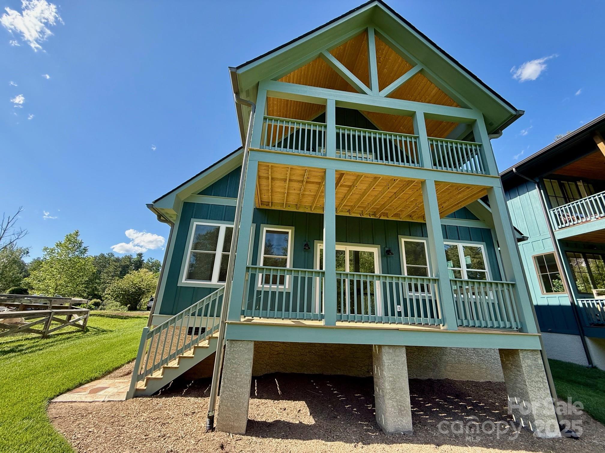 111 Waterlily Drive