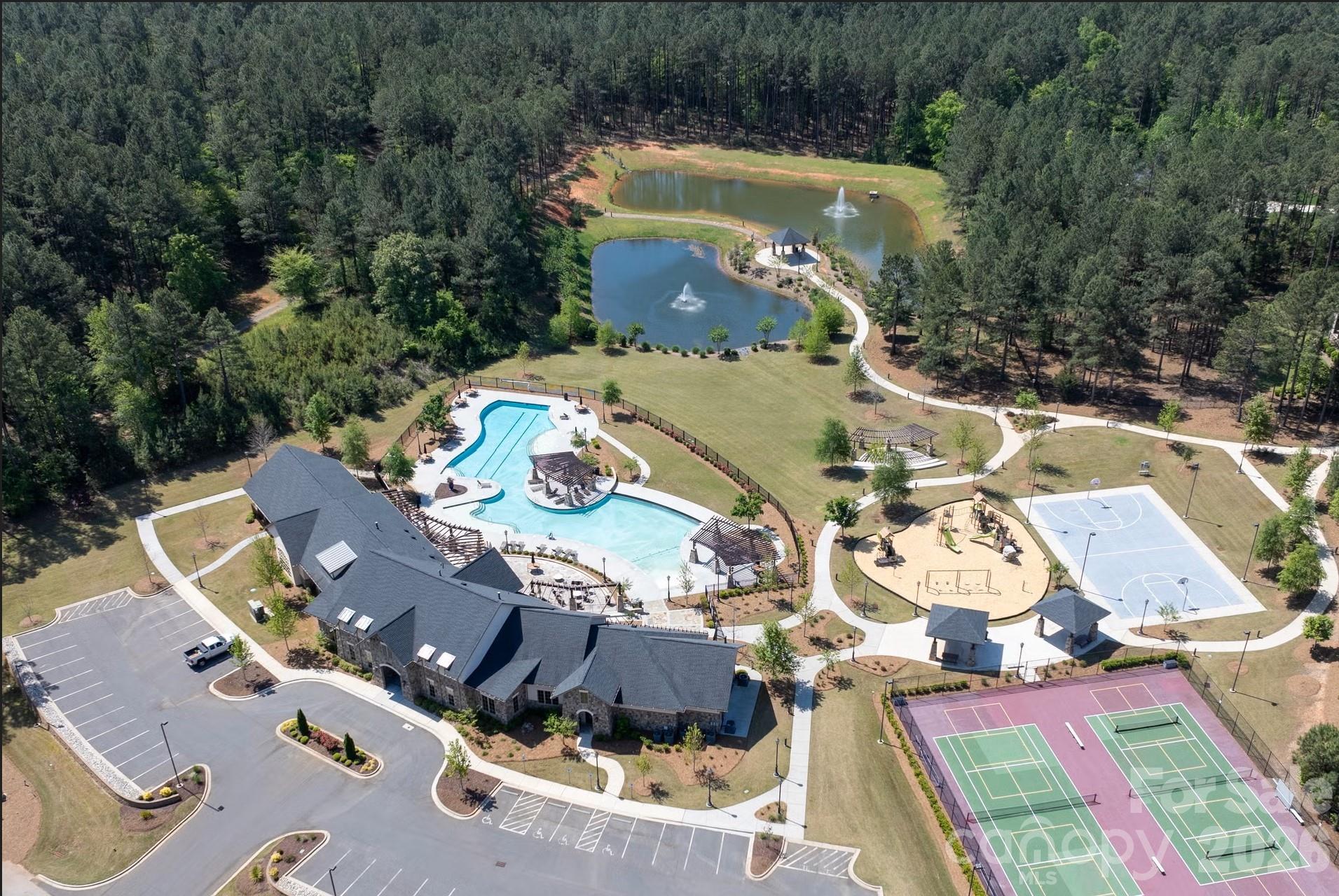 Riverchase Estates - Residential