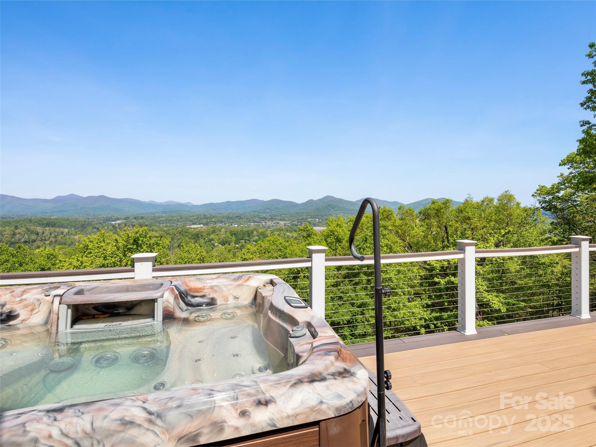 Biltmore Lake - Residential