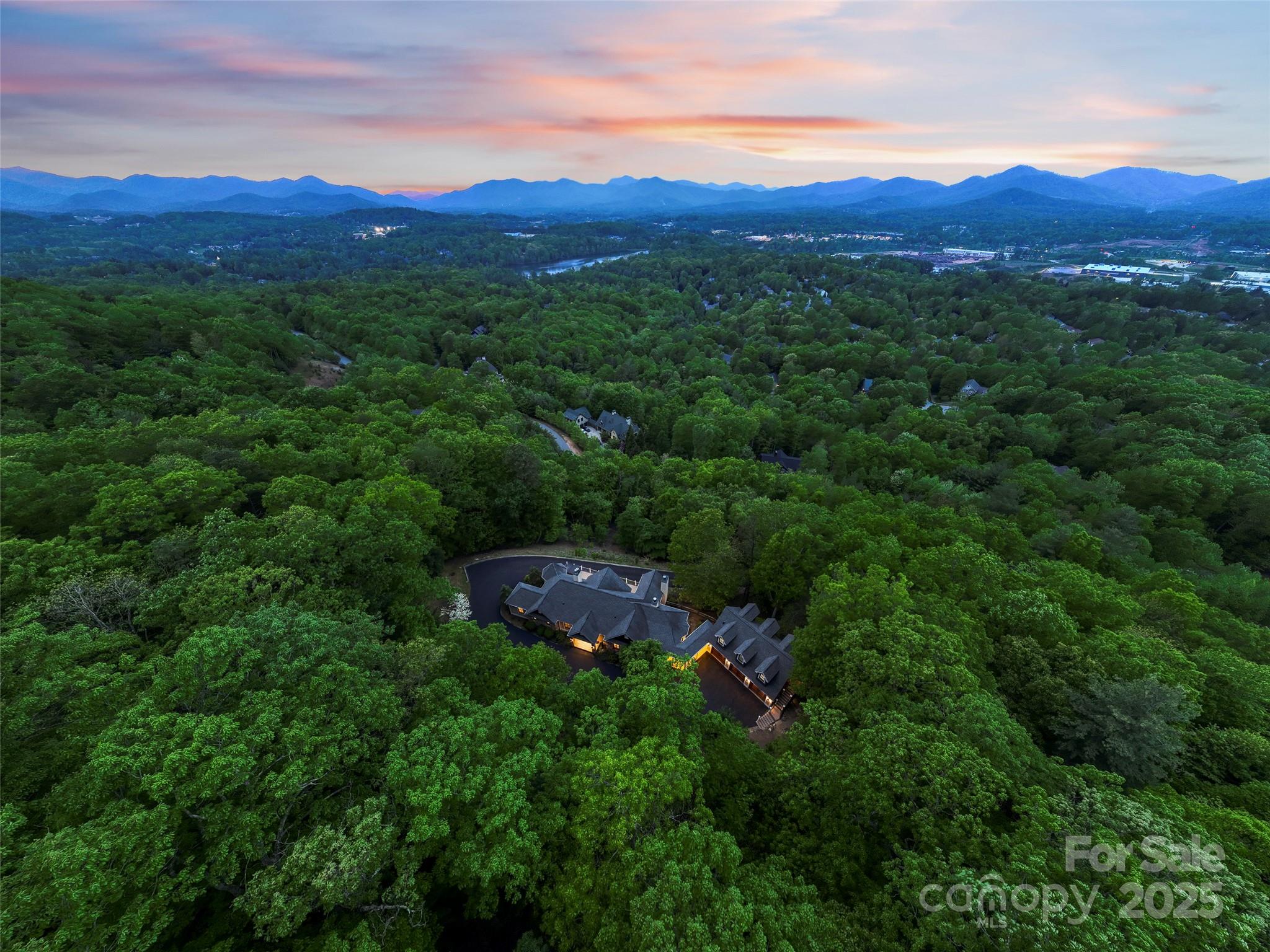 Biltmore Lake - Residential