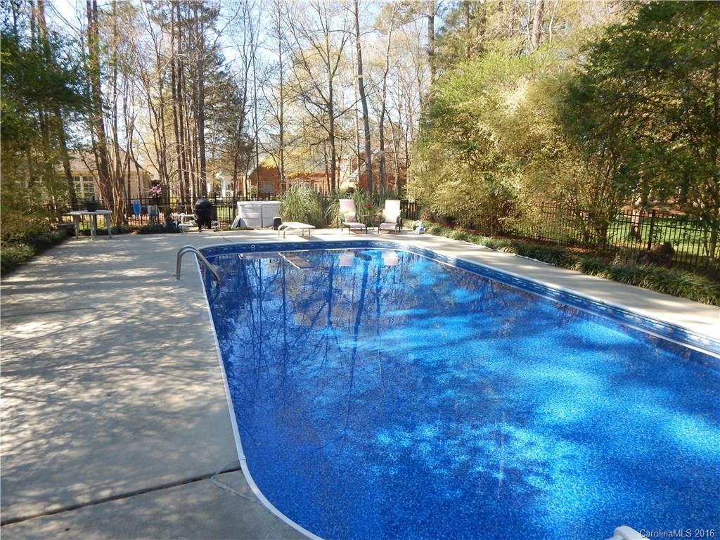 The Summit - Residential