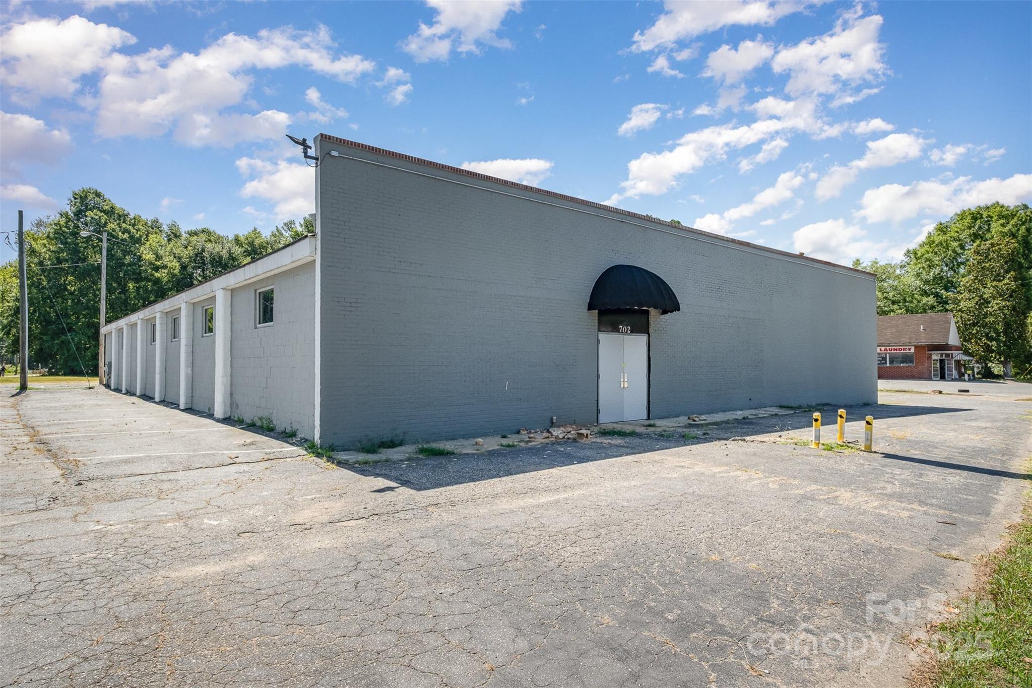 702 Linwood Road
