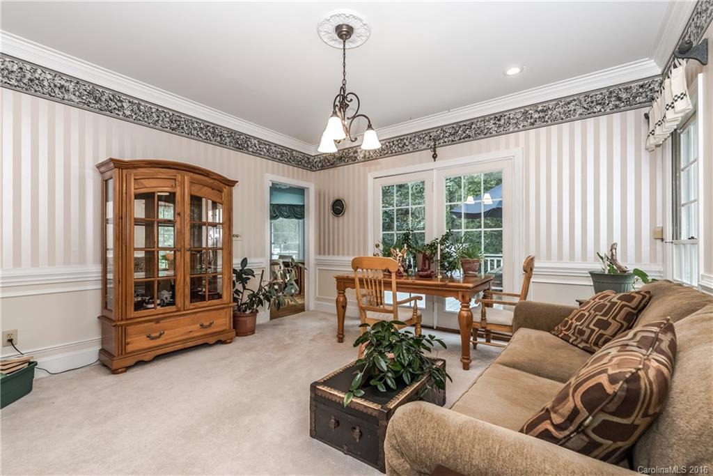 Royal Oaks - Residential