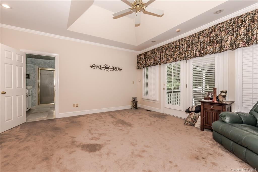 Royal Oaks - Residential