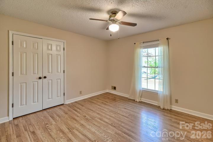 Woodland Hills - Residential