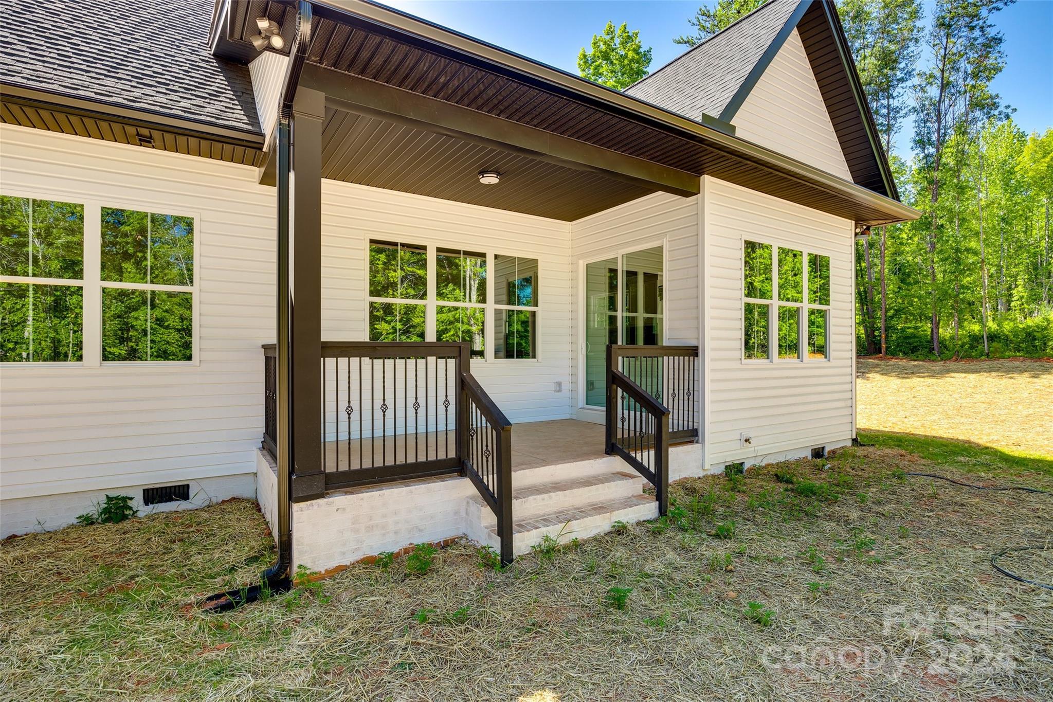 Sanders Landing - Residential