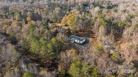 A home in Clover