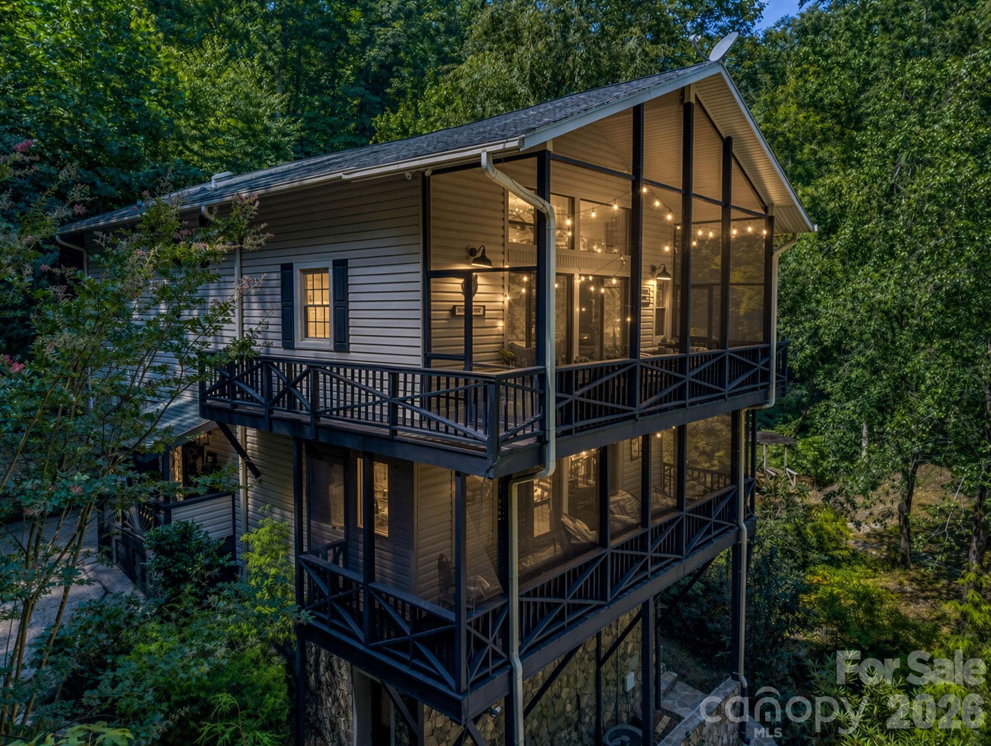 485 Grandview Drive