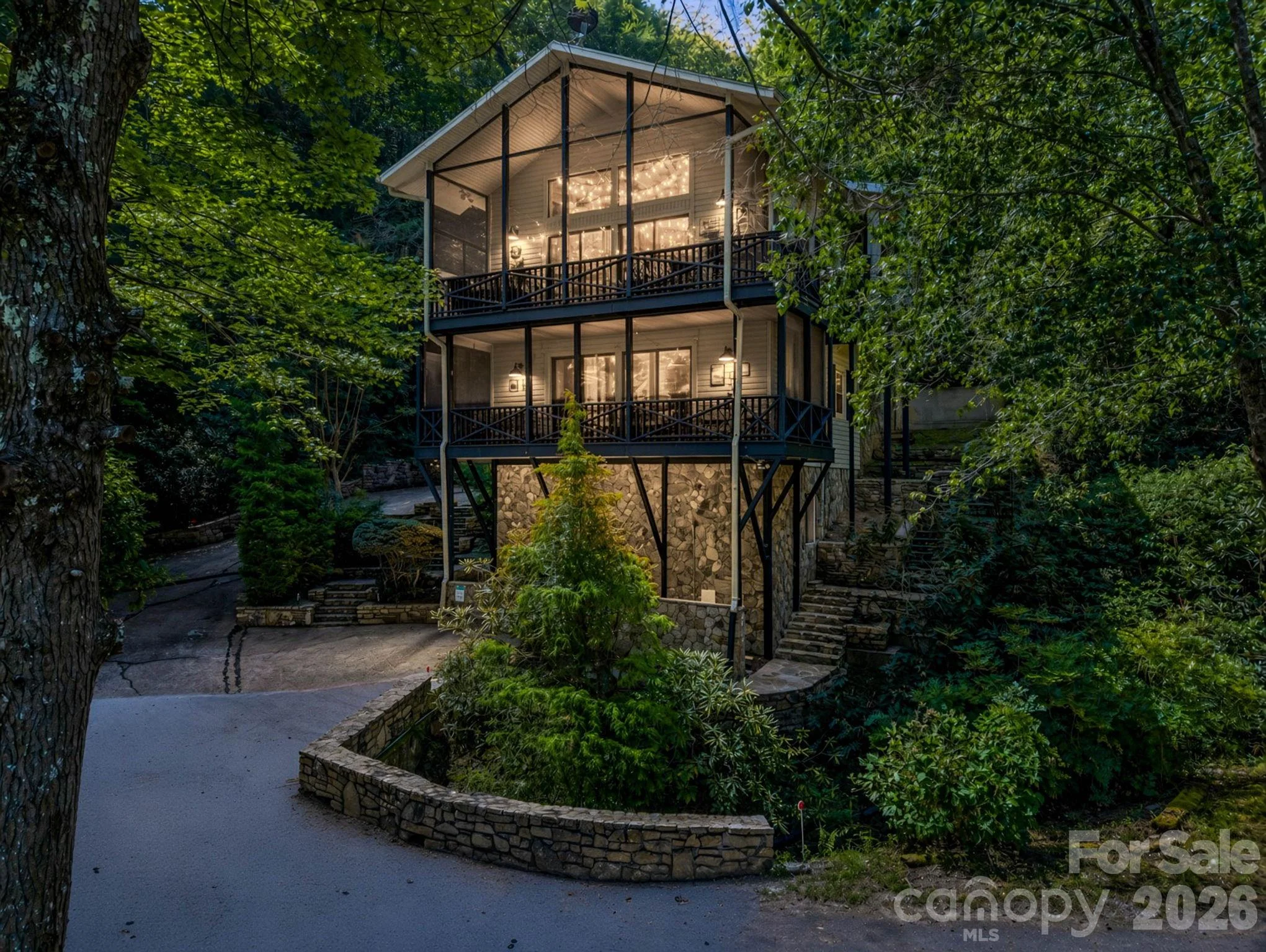 485 Grandview Drive, Lake Lure, NC, 28746
