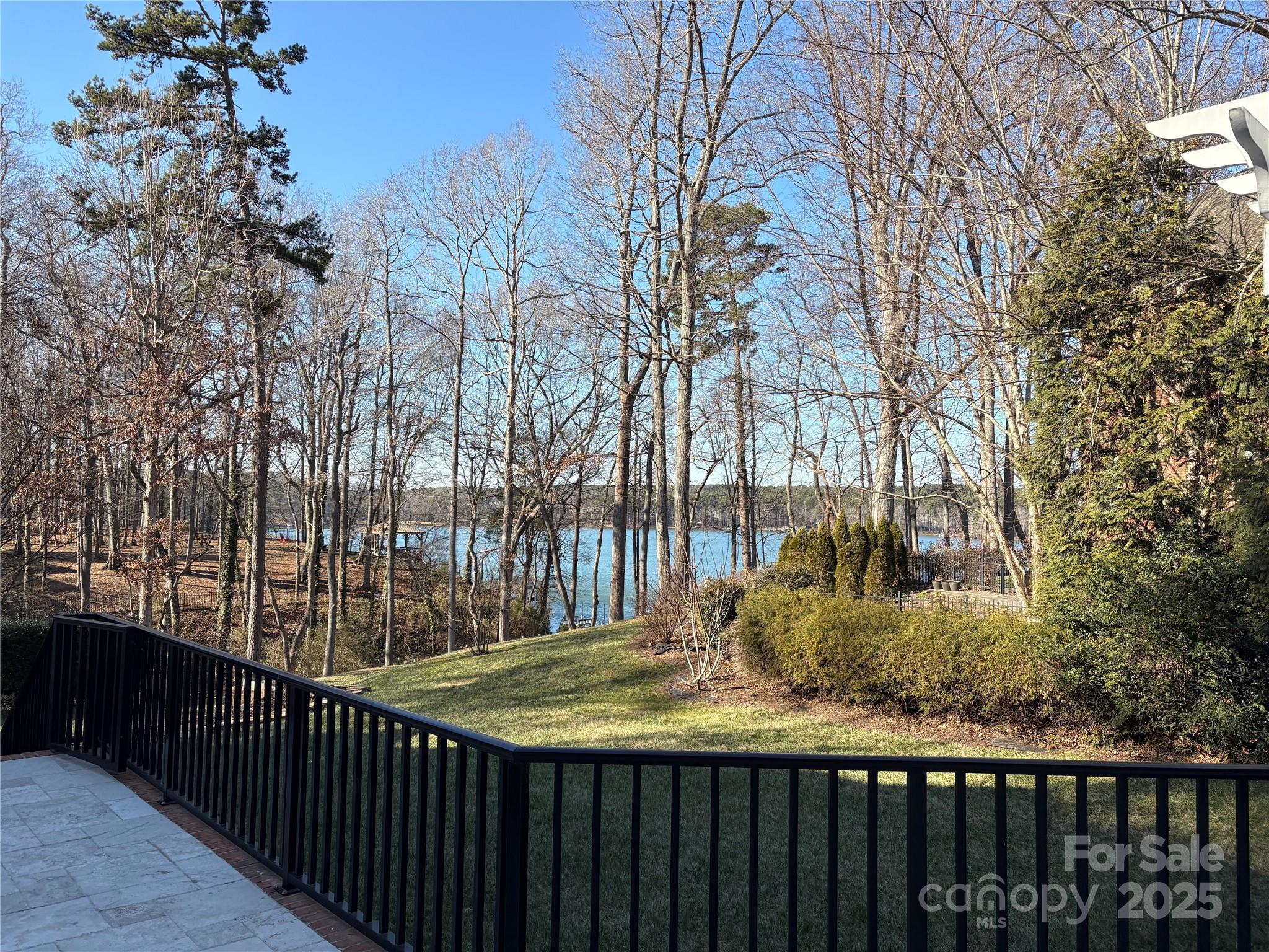 Overlook - Residential