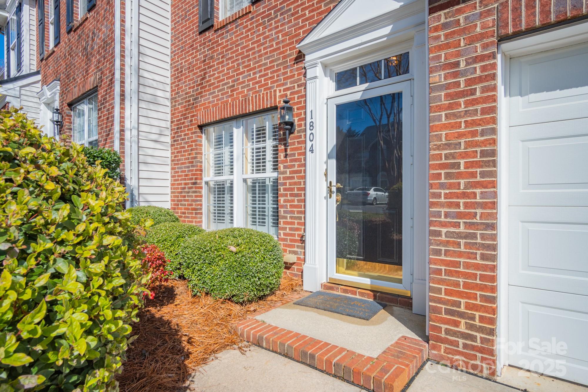 1804 Robinwood Village Drive 3