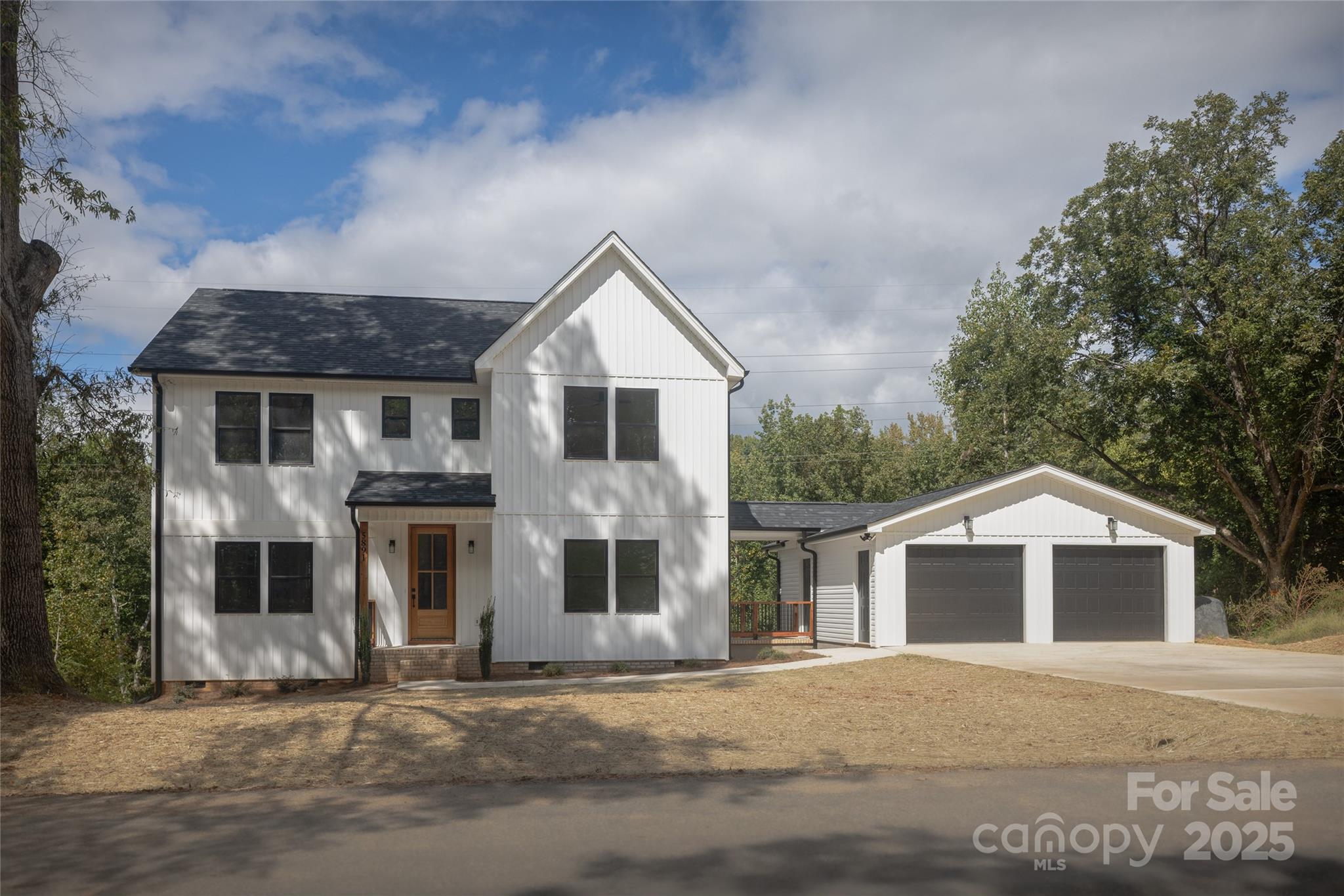 5891 Vinewood Road