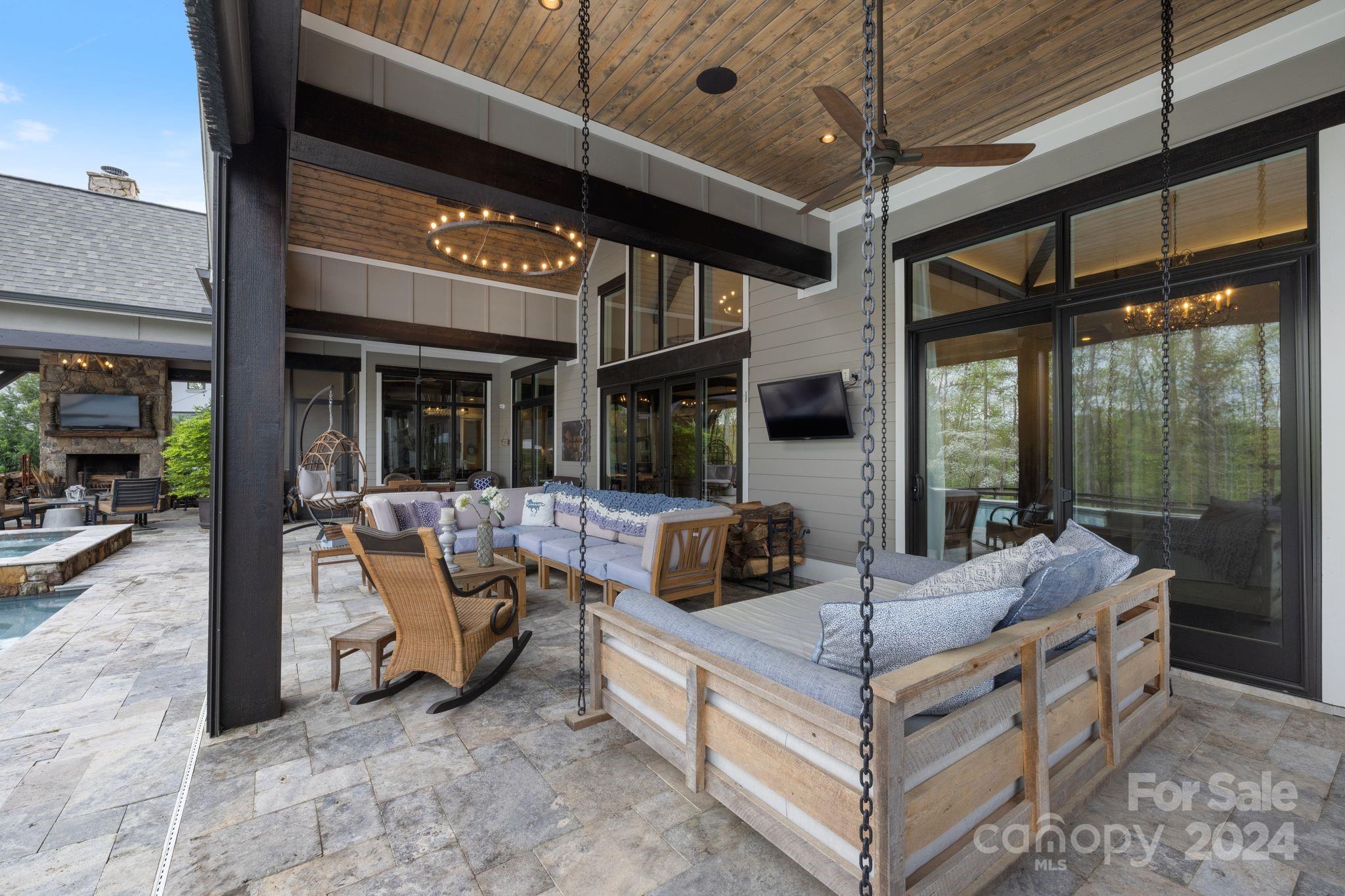 Webbs Chapel Cove - Residential