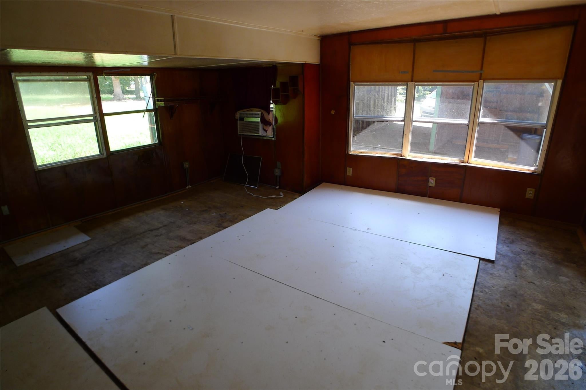 162 Oak Tree Drive
