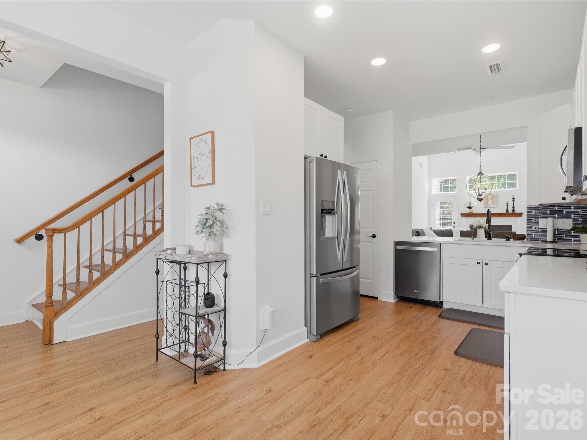 4084 Holly Villa Circle