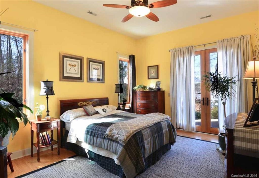 The Ridge On Tillery - Residential