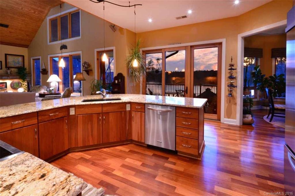 The Ridge On Tillery - Residential