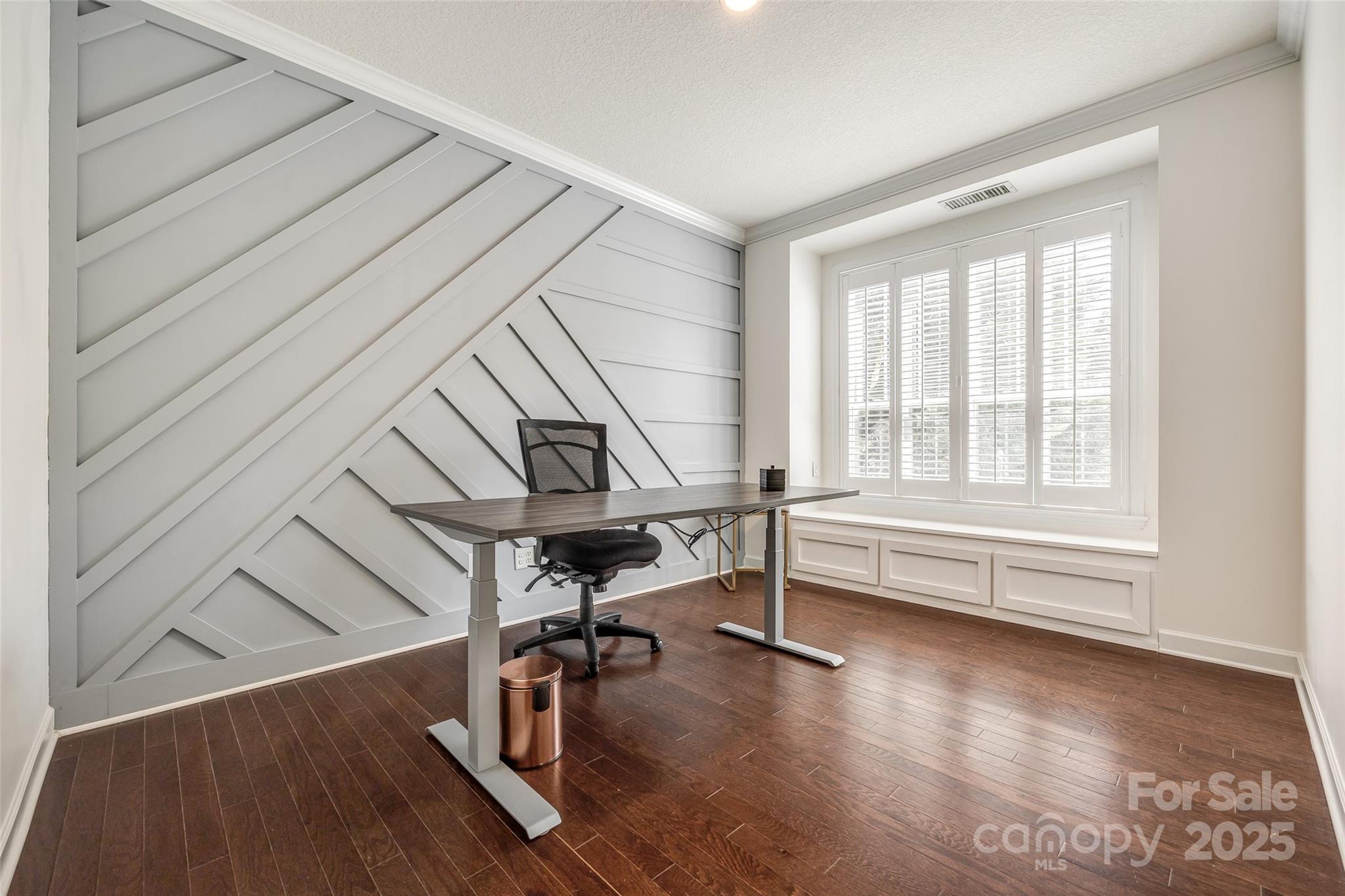 14905 Skyscape Drive