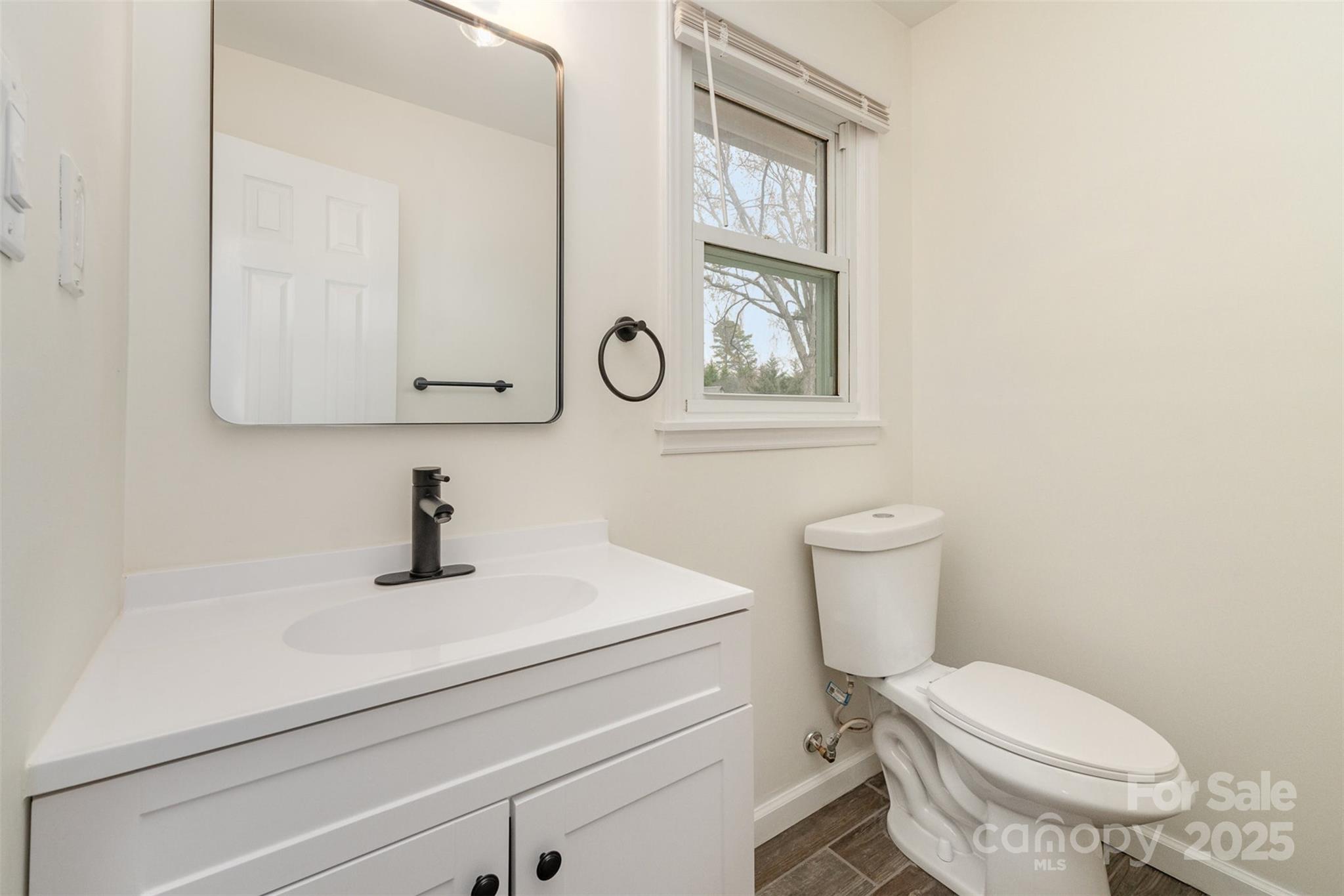 Colony Acres - Residential