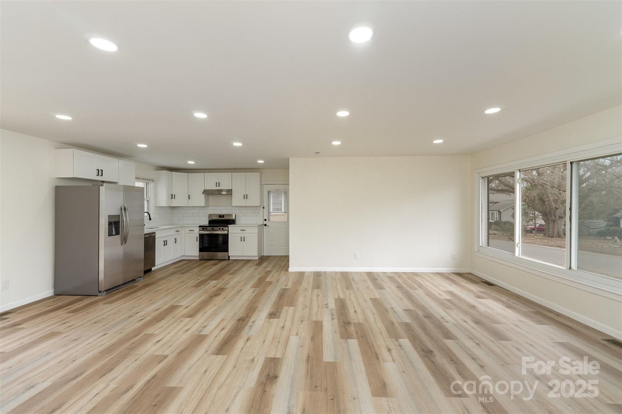 Colony Acres - Residential