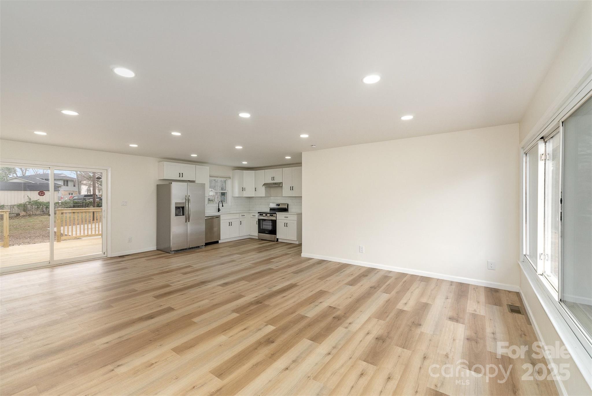 Colony Acres - Residential