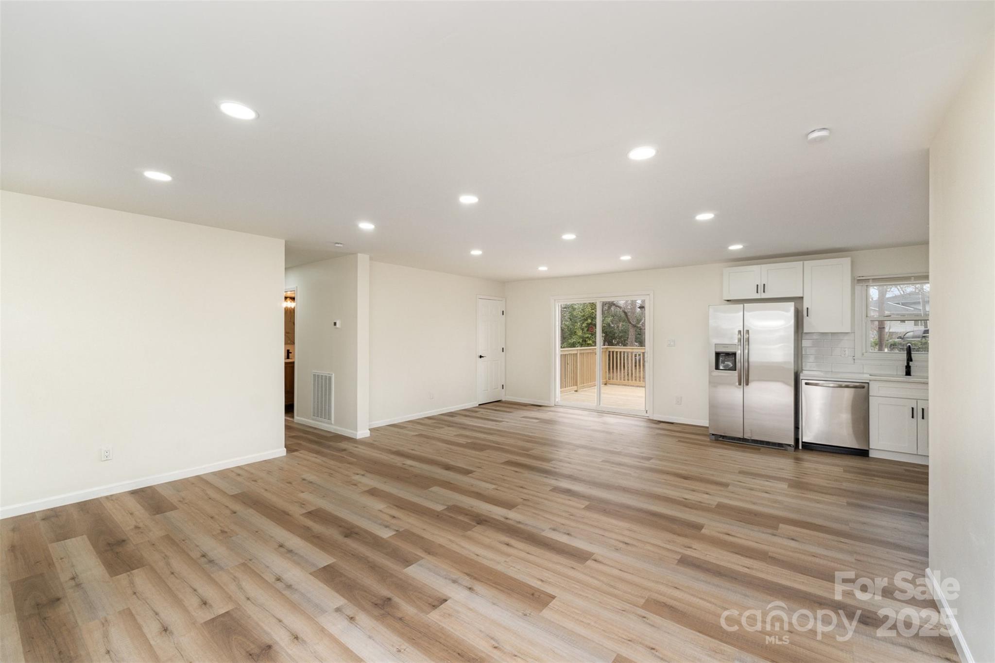 Colony Acres - Residential