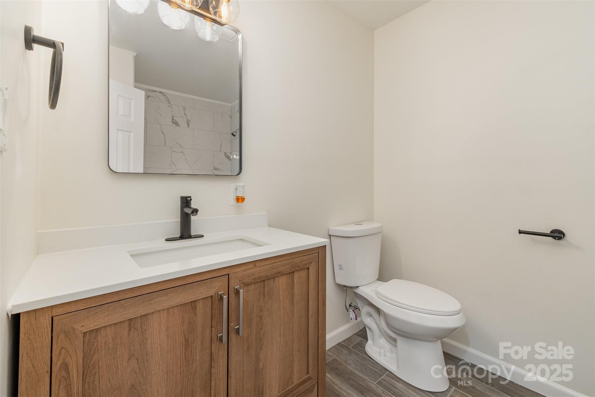 Colony Acres - Residential