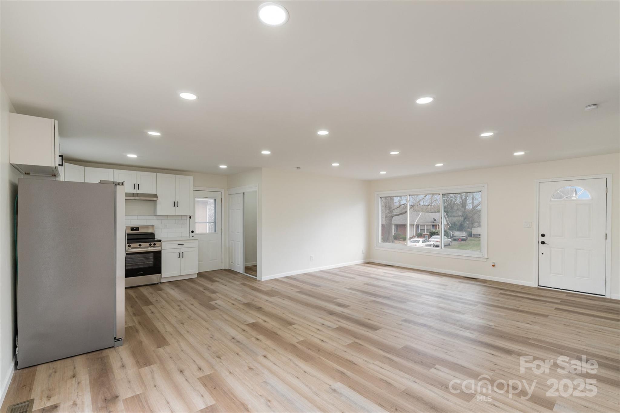 Colony Acres - Residential