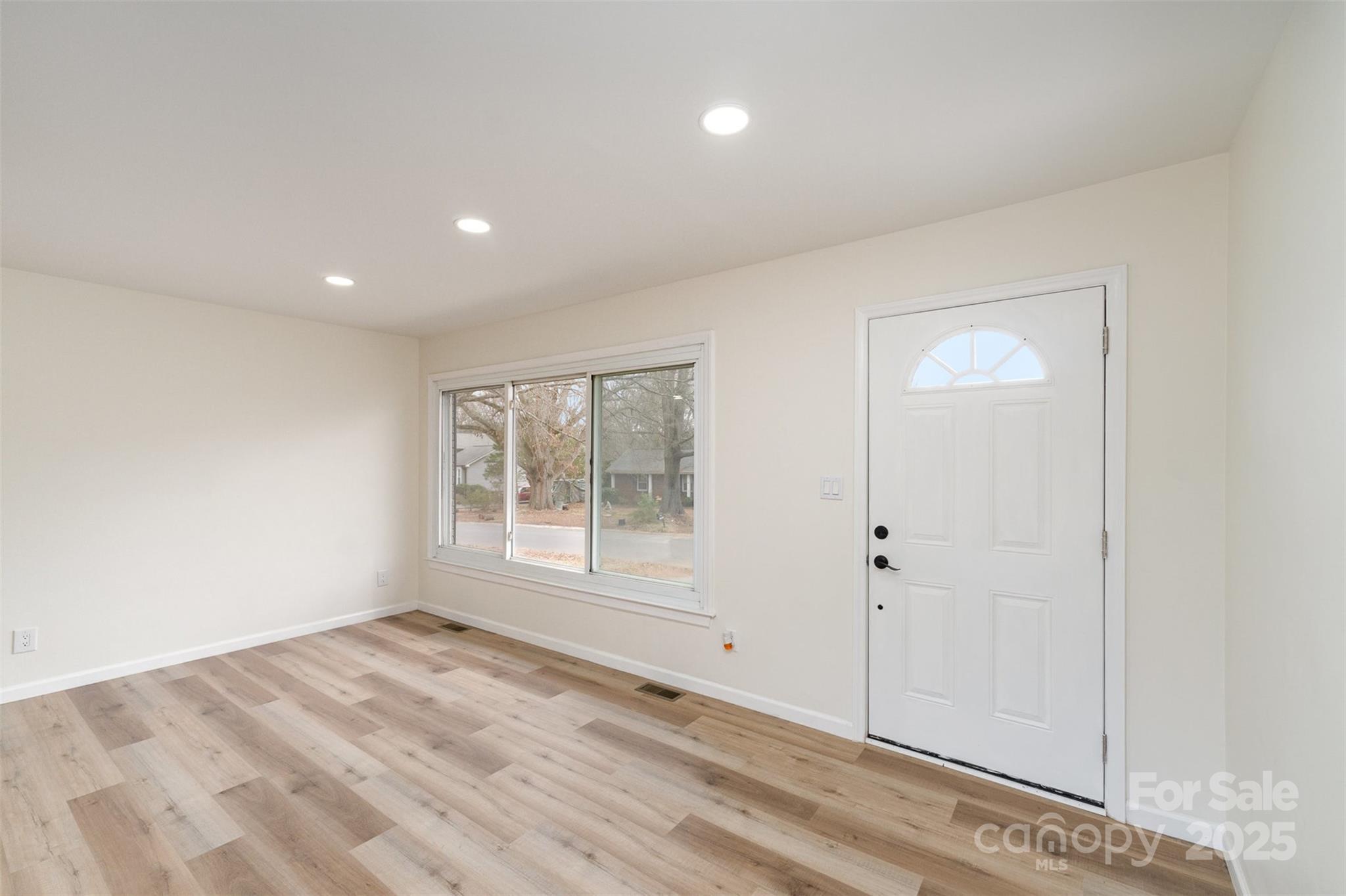 Colony Acres - Residential