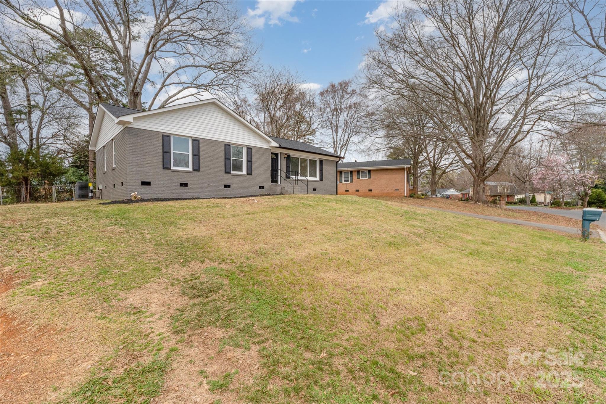 Colony Acres - Residential