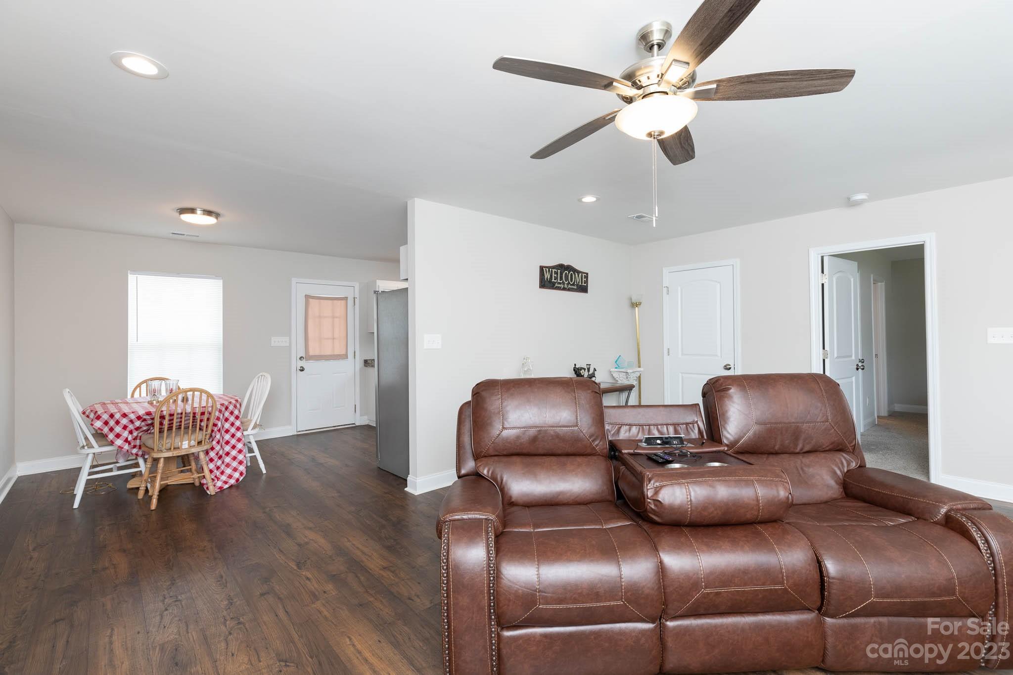 Foxbrook - Residential