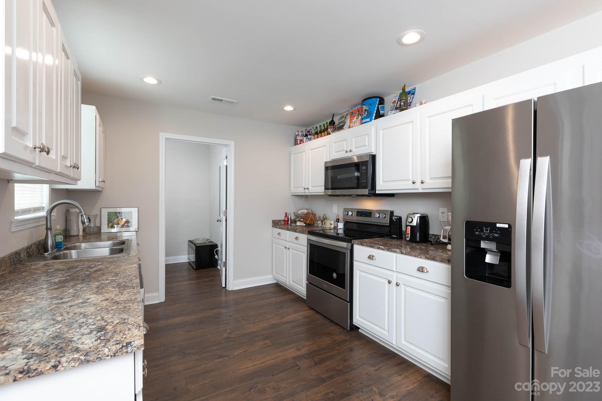 Foxbrook - Residential