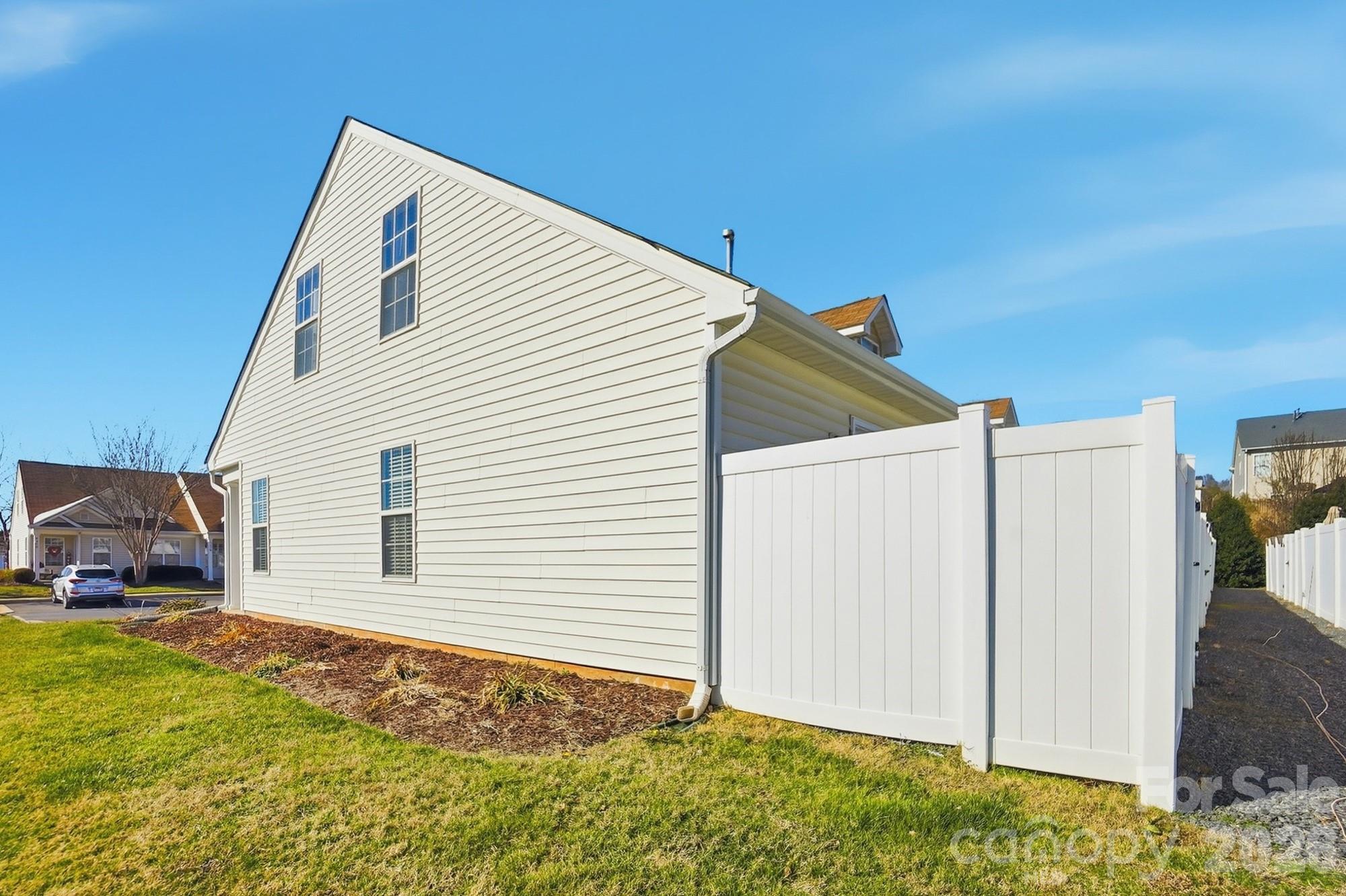 Brookchase - Residential