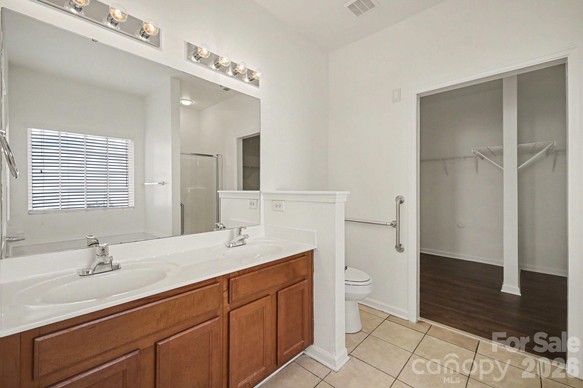 Lexington Commons - Residential