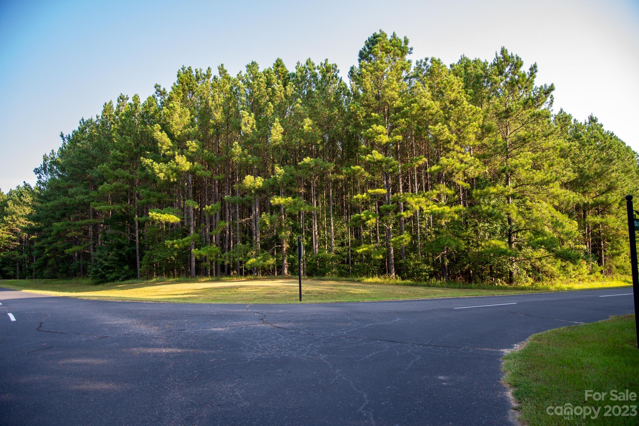 Spencer Pointe - Land