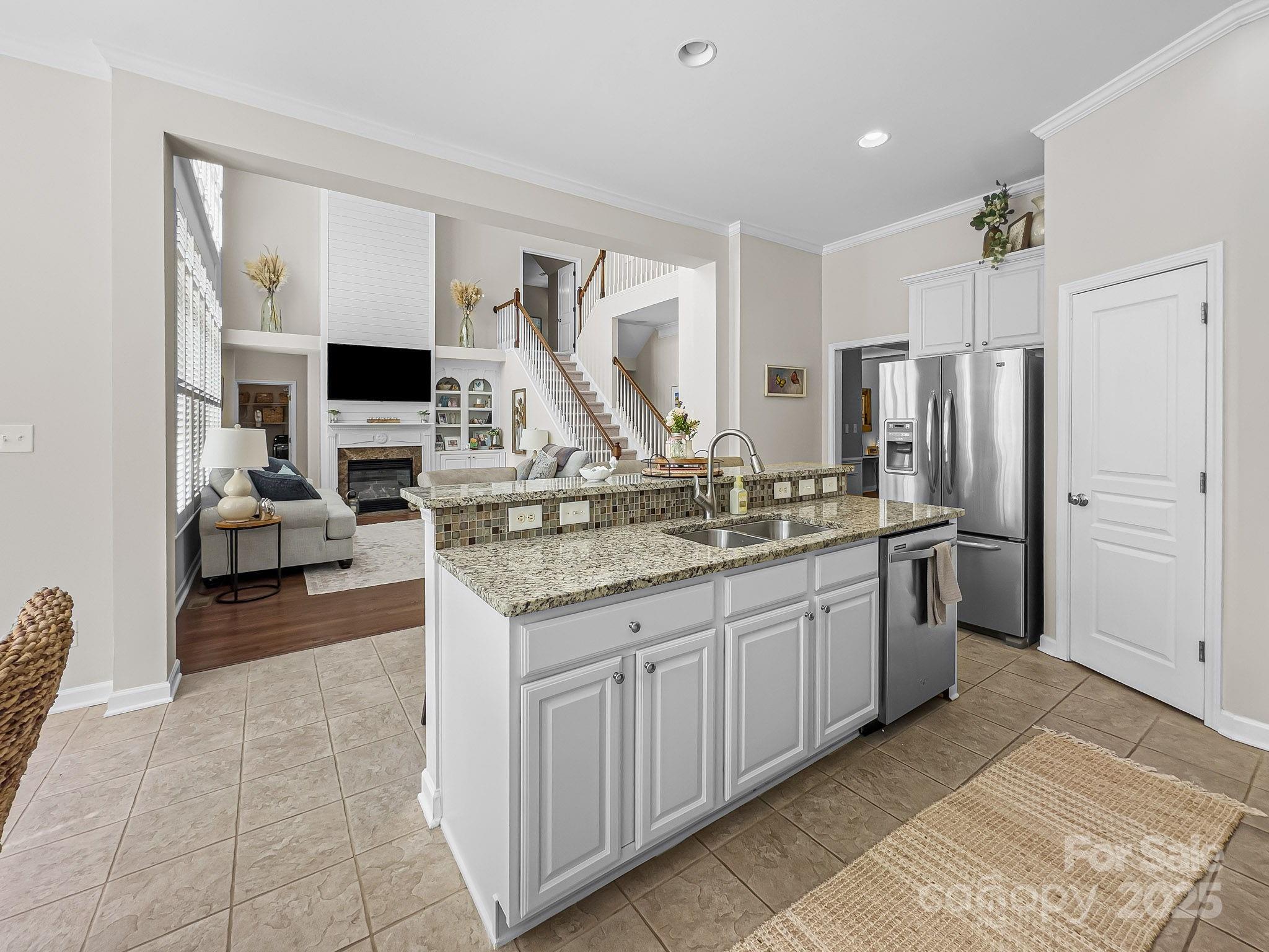 Lakeshore - Residential