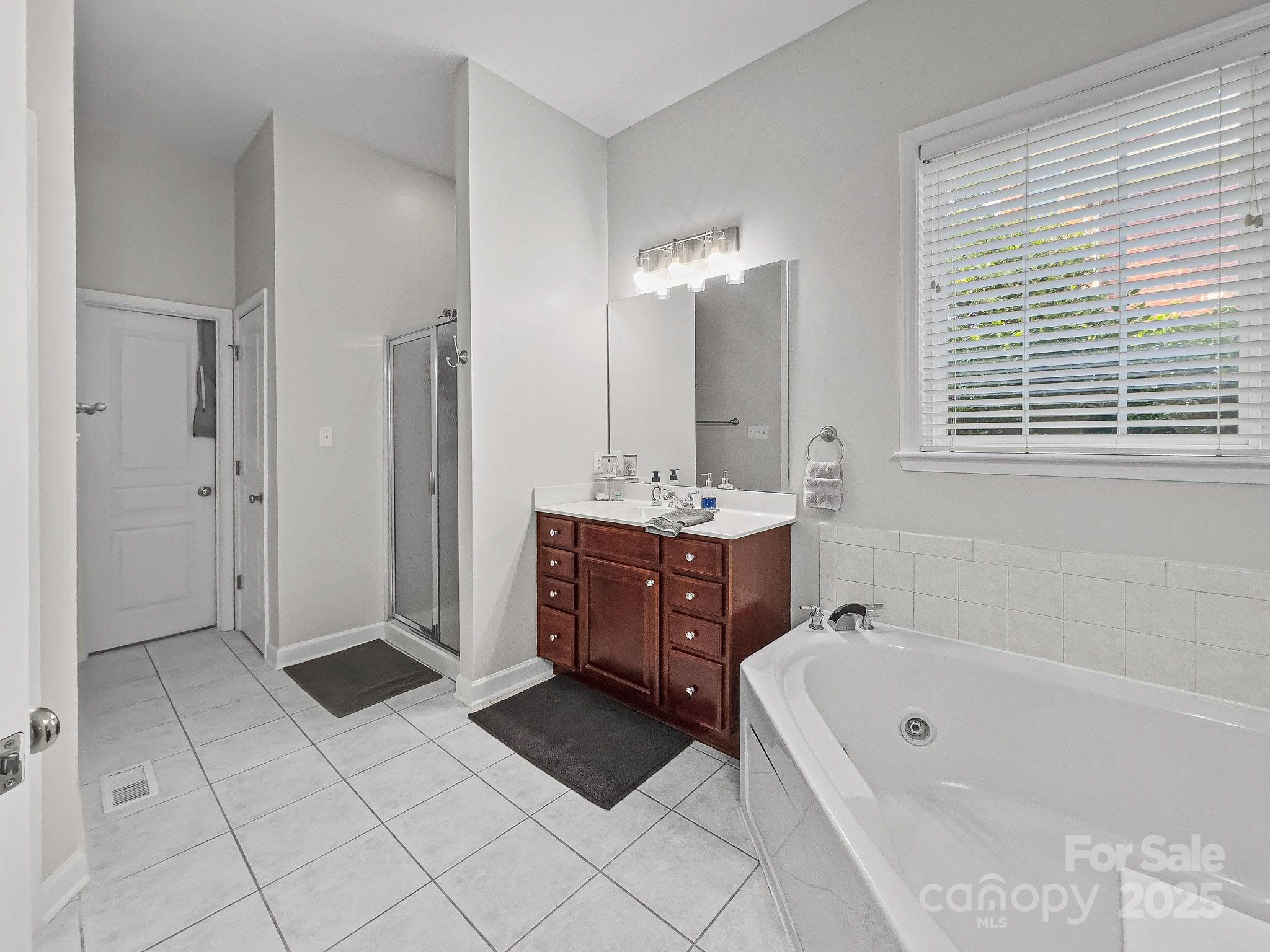 Lakeshore - Residential