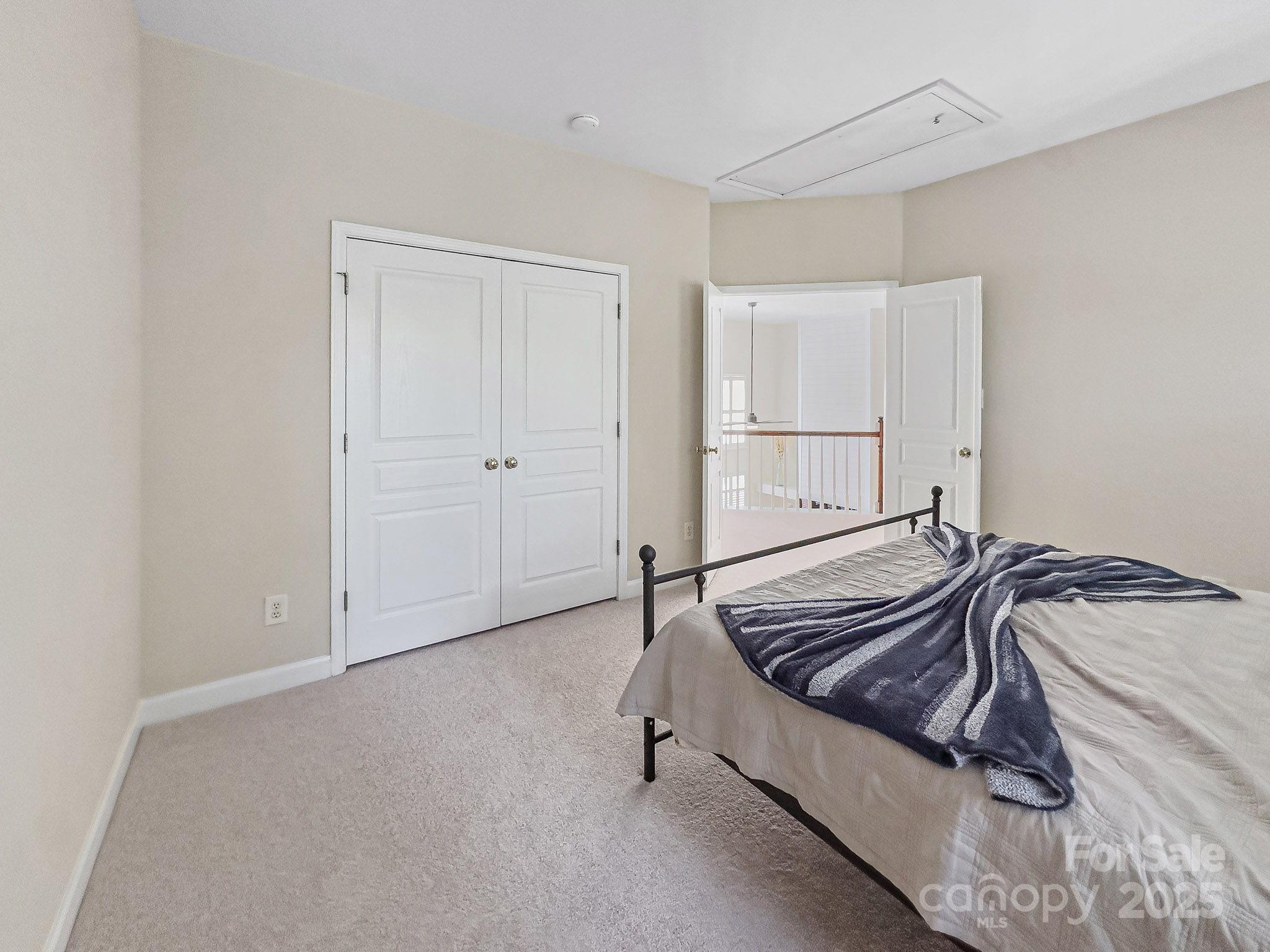 Lakeshore - Residential